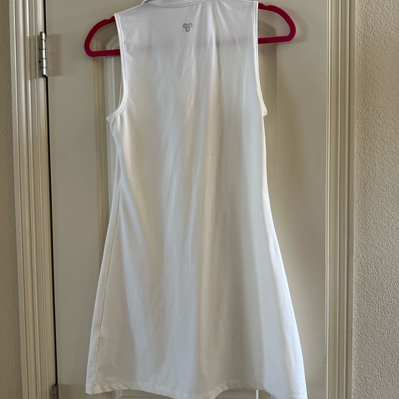Aritzia TNAction white sleeveless dress - Picture 3 of 4